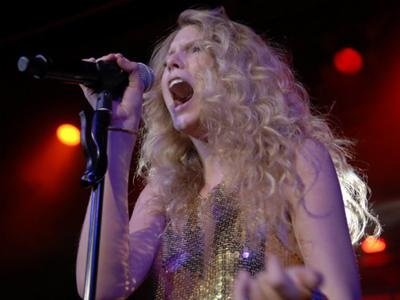 Taylor Swift — March 10 - Billboard The Venue — photo 47