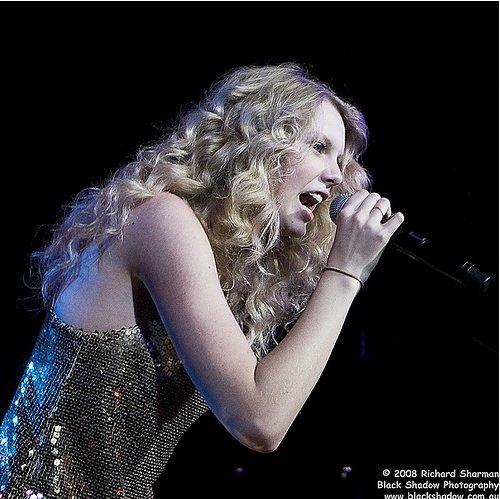 Taylor Swift — March 10 - Billboard The Venue — photo 52