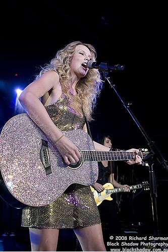 Taylor Swift — March 10 - Billboard The Venue — photo 83