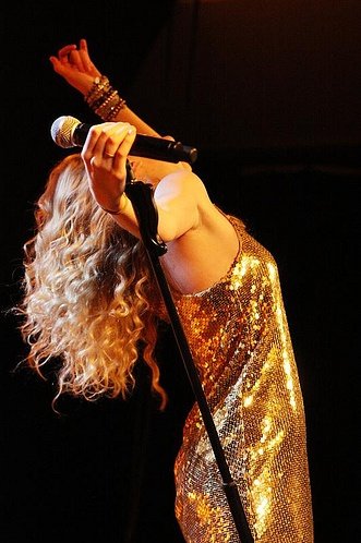 Taylor Swift — March 12 - The Factory Theatre in Sydney, Australia — photo 5