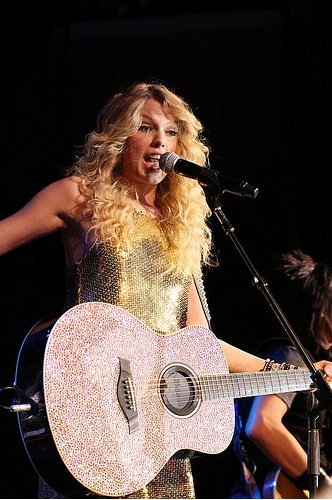 Taylor Swift — March 12 - The Factory Theatre in Sydney, Australia — photo 29