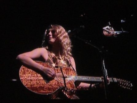 Taylor Swift — @ SA Rodeo,  AT&T center — photo 21