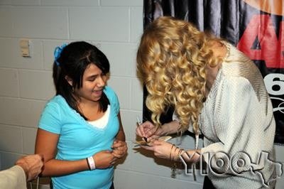 Taylor Swift — @ SA Rodeo,  AT&T center — photo 44