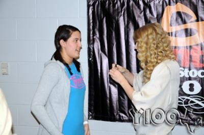 Taylor Swift — @ SA Rodeo,  AT&T center — photo 69