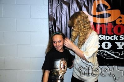 Taylor Swift — @ SA Rodeo,  AT&T center — photo 77