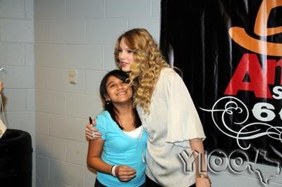 Taylor Swift — @ SA Rodeo,  AT&T center — photo 81