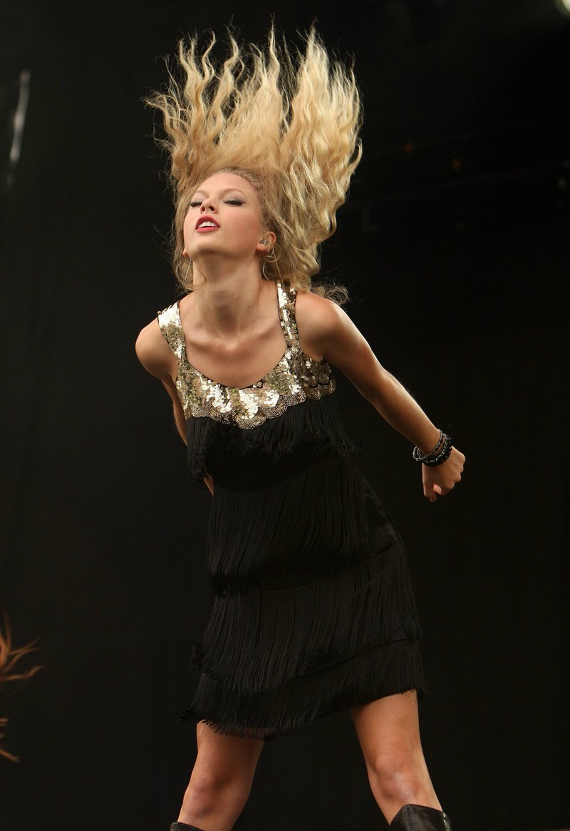 Taylor Swift — 2009 V Music Festival — photo 22