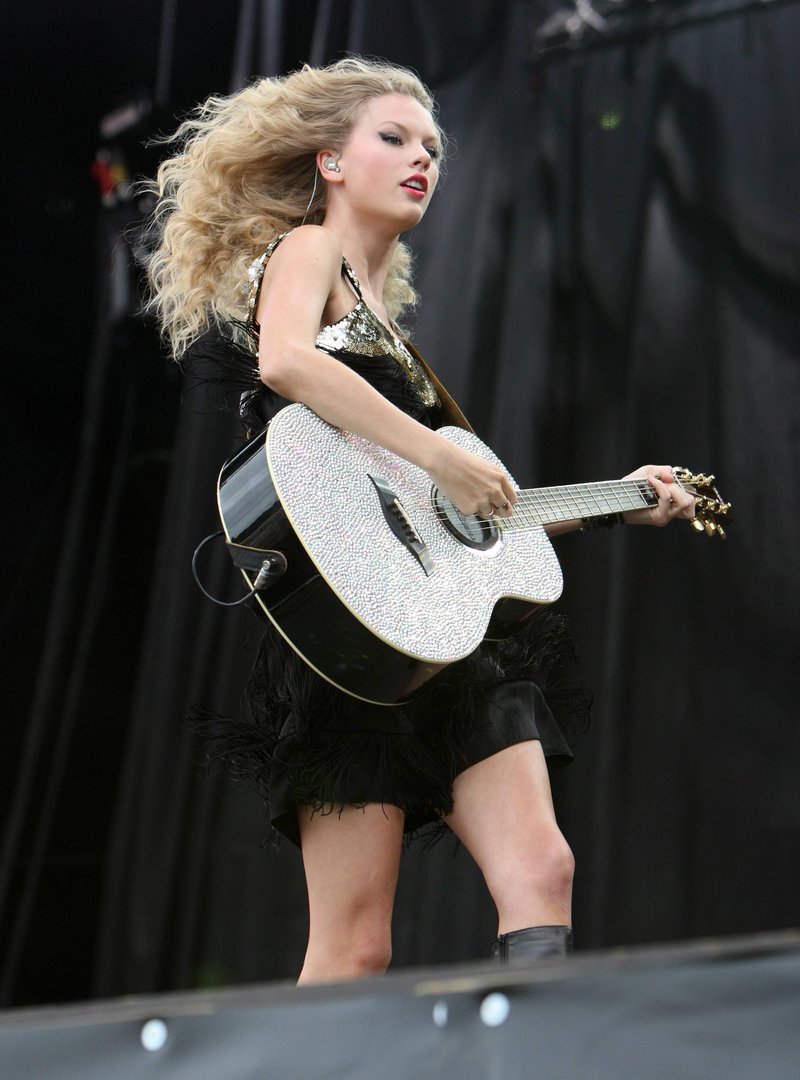 Taylor Swift — 2009 V Music Festival — photo 30
