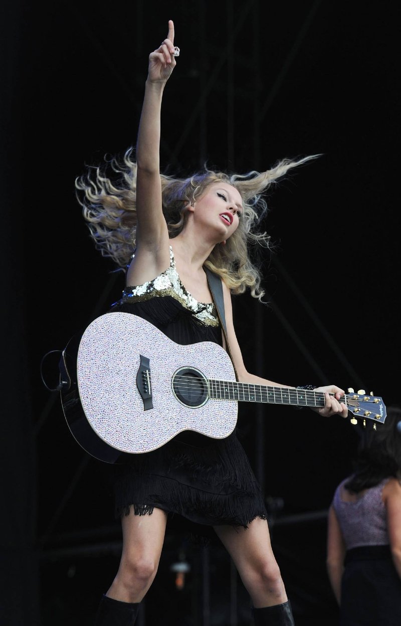 Taylor Swift — 2009 V Music Festival — photo 52