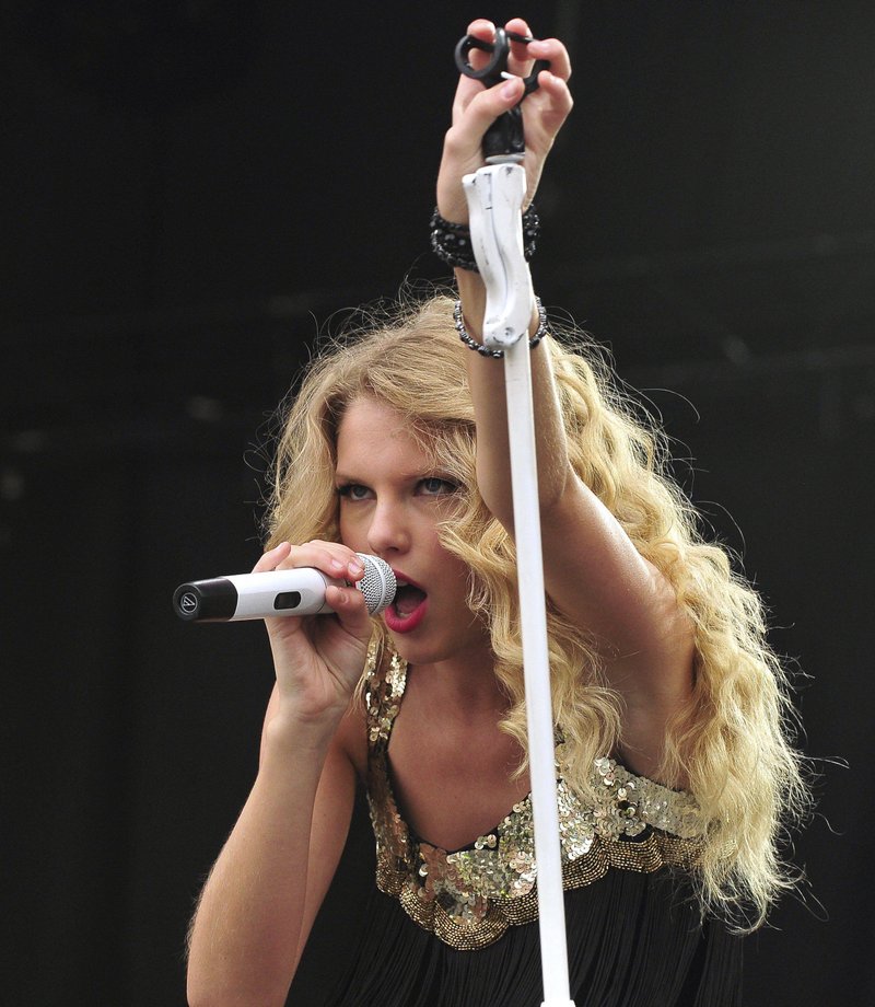 Taylor Swift — 2009 V Music Festival — photo 64