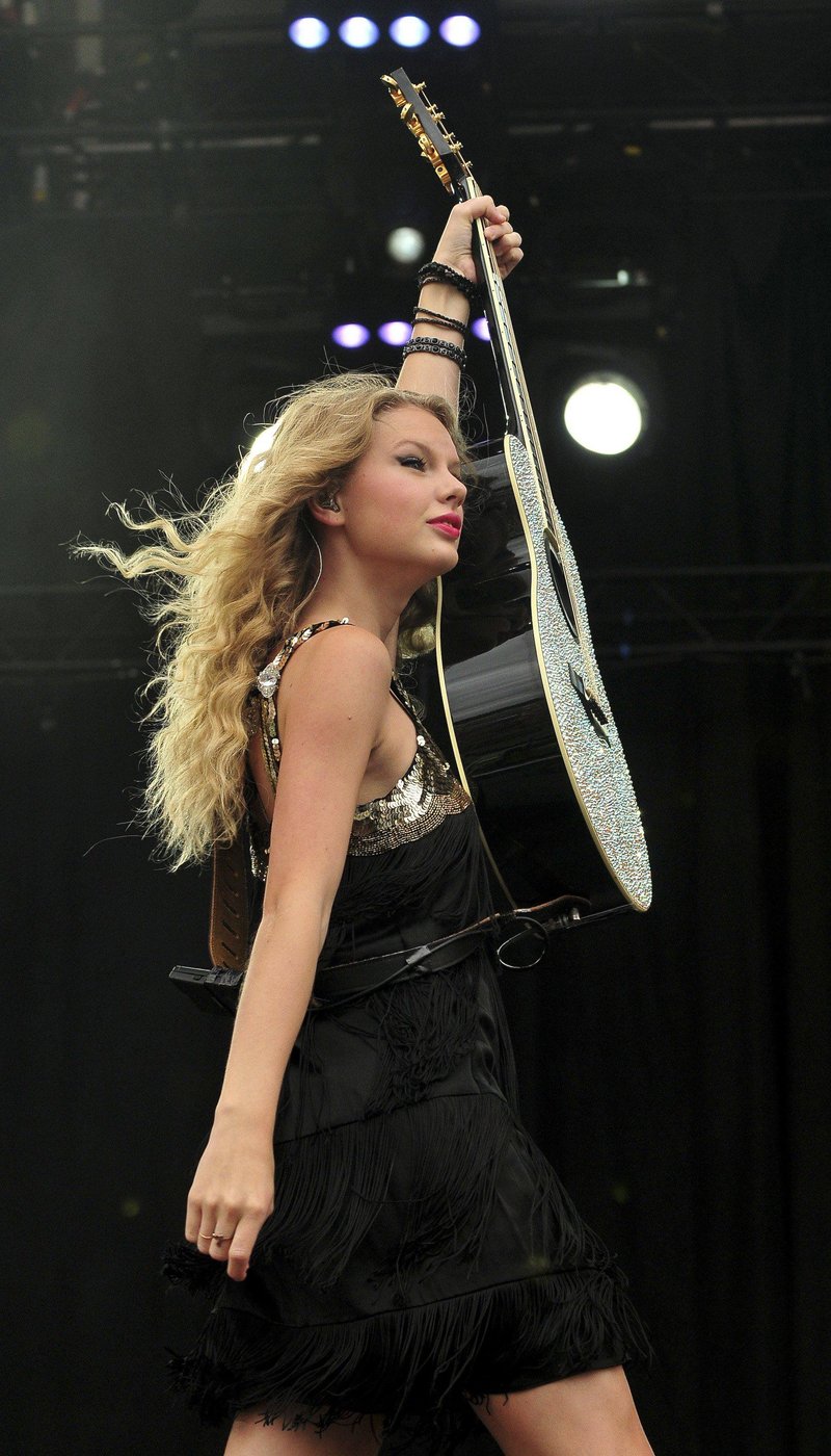 Taylor Swift — 2009 V Music Festival — photo 65