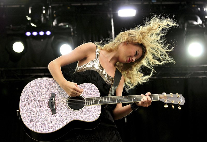 Taylor Swift — 2009 V Music Festival — photo 74