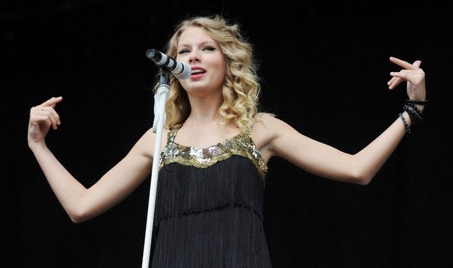 Taylor Swift — 2009 V Music Festival — photo 117