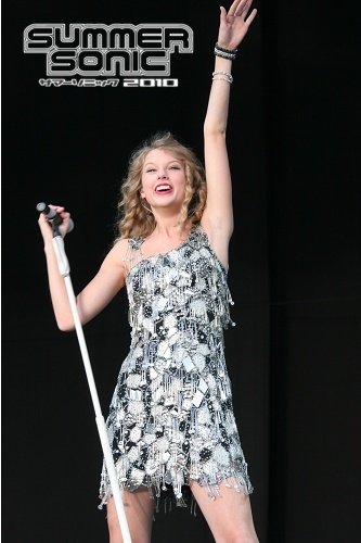 Taylor Swift — August 7 - Summer Sonic Festival — photo 2