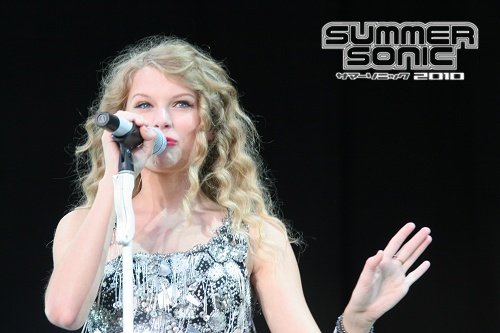 Taylor Swift — August 7 - Summer Sonic Festival — photo 3