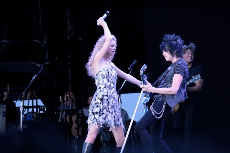 Taylor Swift — August 7 - Summer Sonic Festival — photo 16