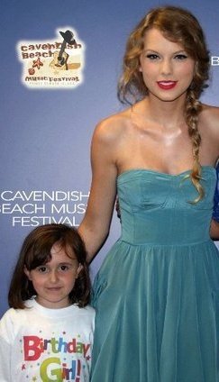Taylor Swift — July 10 - Cavendish Beach Music Festival — photo 30
