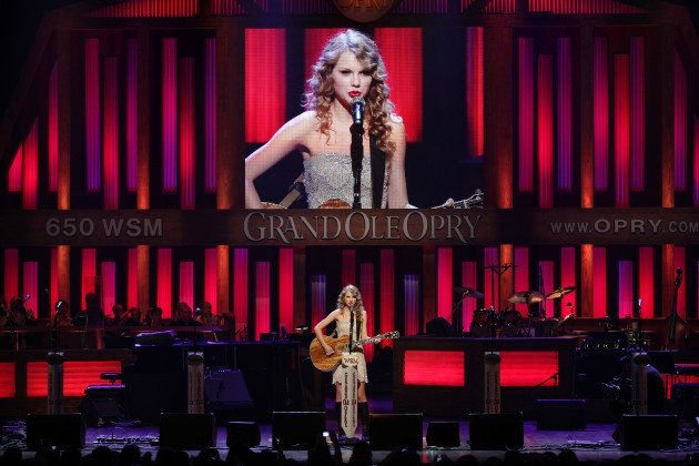 Taylor Swift — October 9 - Grand Ole Opry 85th Birthday Bash — photo 31