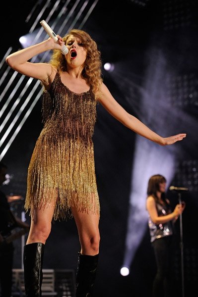 Taylor Swift — June 12 - CMA Music Festival — photo 60