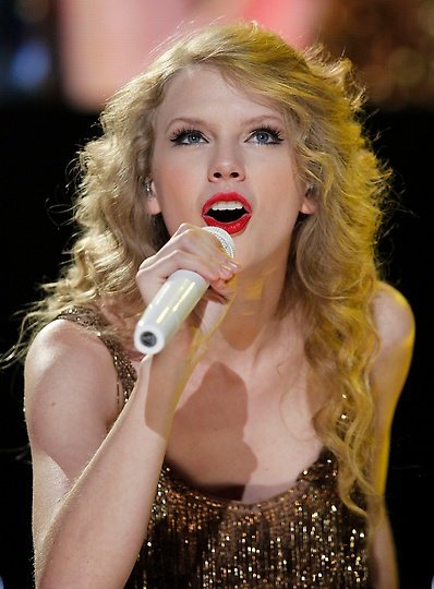 Taylor Swift — June 12 - CMA Music Festival — photo 65