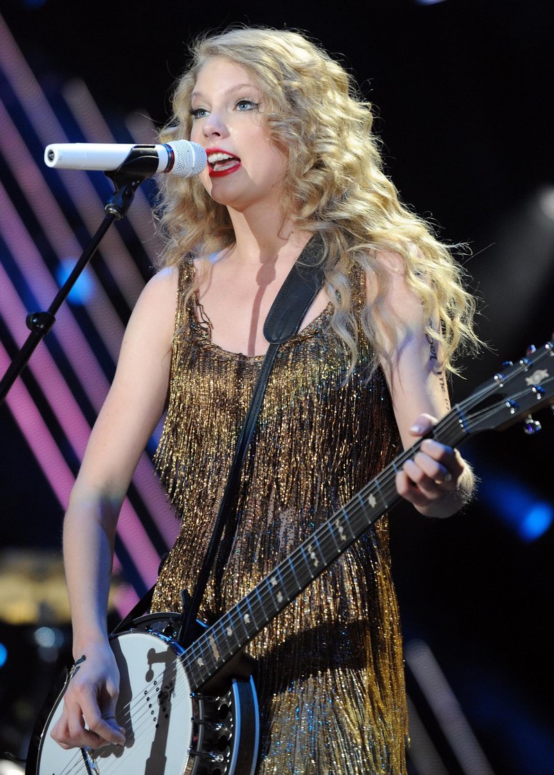 Taylor Swift — June 12 - CMA Music Festival — photo 159