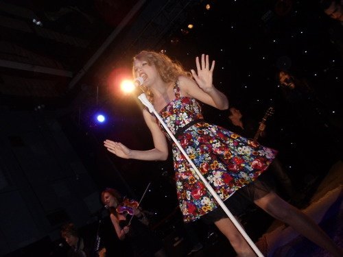 Taylor Swift — March 23 - Abbey Road Studios — photo 41