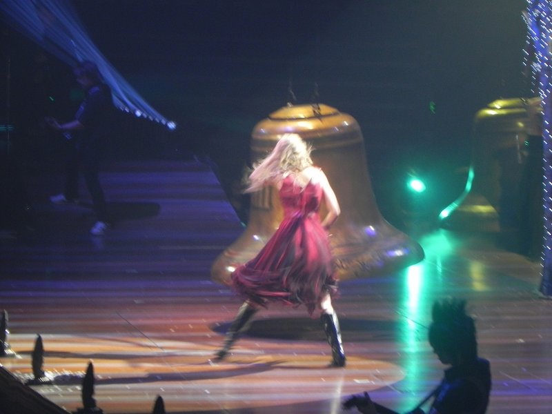 Taylor Swift — May 21 - Speak Now... Help Now! — photo 95