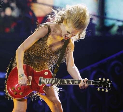 Taylor Swift — May 21 - Speak Now... Help Now! — photo 115