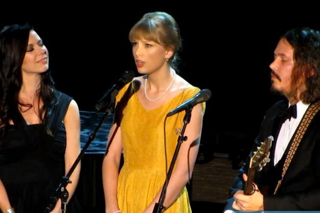 Taylor Swift — January 12 - Ryman Auditorium — photo 6