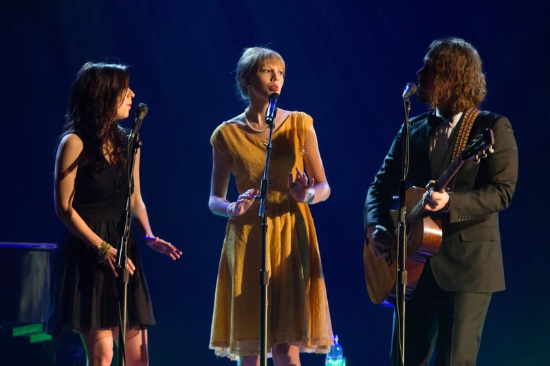 Taylor Swift — January 12 - Ryman Auditorium — photo 14