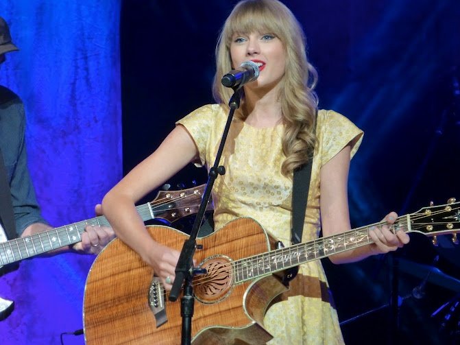 Taylor Swift — July 2 - Tanglewood — photo 13