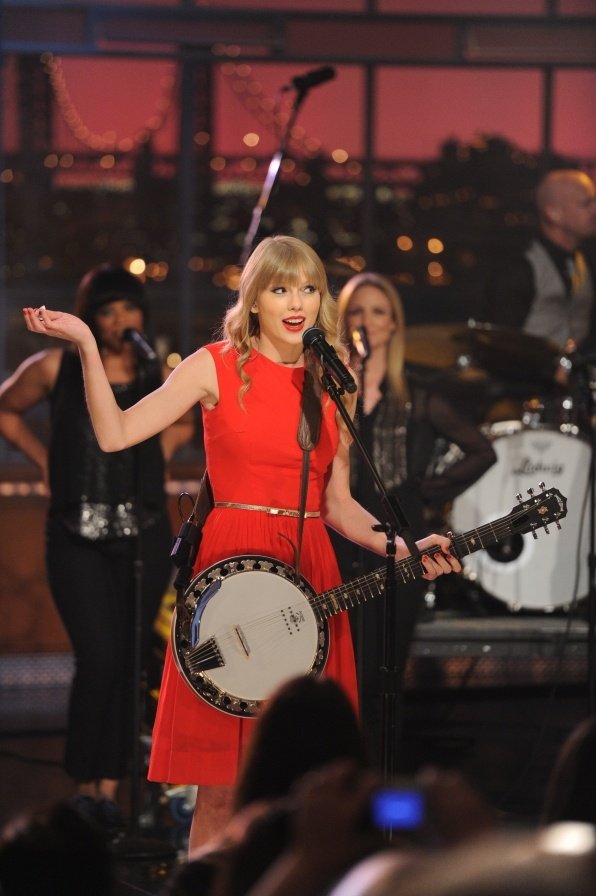 Taylor Swift — October 23 - Live on Letterman — photo 2