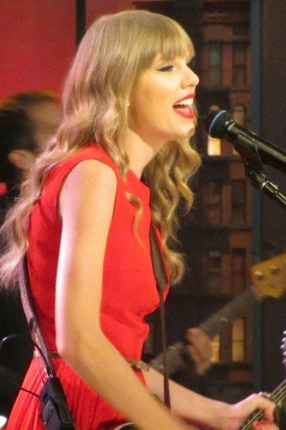 Taylor Swift — October 23 - Live on Letterman — photo 18