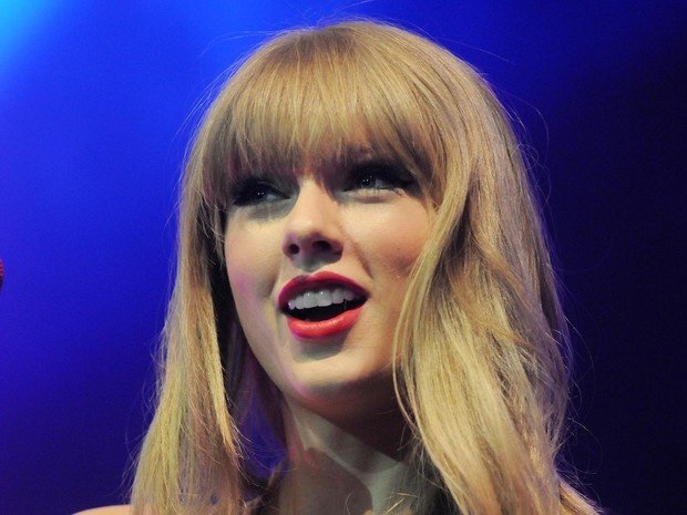 Taylor Swift — September 13 - Pocket Show — photo 20