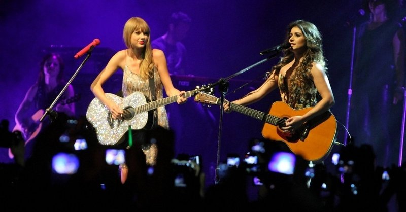 Taylor Swift — September 13 - Pocket Show — photo 53