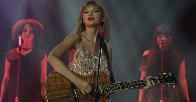 Taylor Swift — September 13 - Pocket Show — photo 57