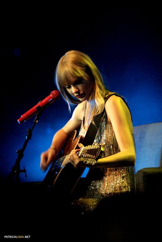Taylor Swift — September 13 - Pocket Show — photo 80