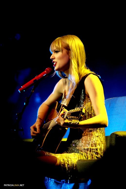 Taylor Swift — September 13 - Pocket Show — photo 81
