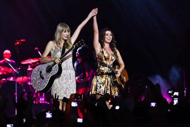 Taylor Swift — September 13 - Pocket Show — photo 86