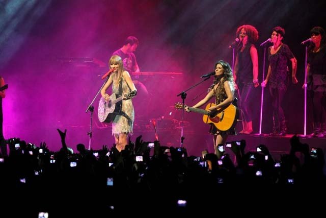 Taylor Swift — September 13 - Pocket Show — photo 117