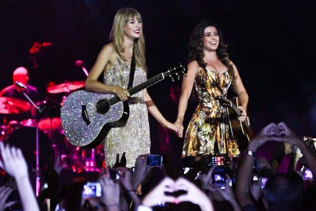 Taylor Swift — September 13 - Pocket Show — photo 129