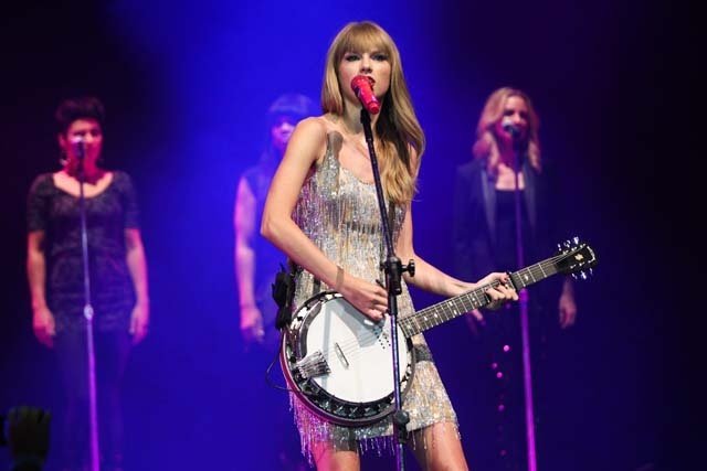 Taylor Swift — September 13 - Pocket Show — photo 136