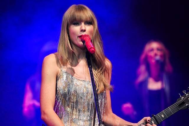 Taylor Swift — September 13 - Pocket Show — photo 143