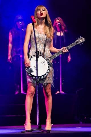 Taylor Swift — September 13 - Pocket Show — photo 144