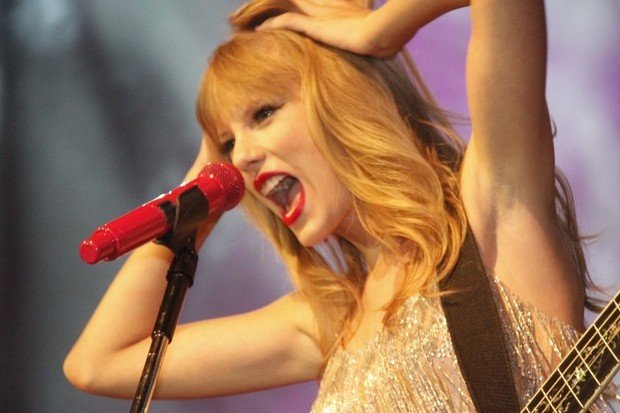 Taylor Swift — September 13 - Pocket Show — photo 159