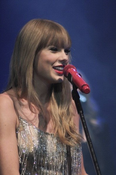 Taylor Swift — September 13 - Pocket Show — photo 187