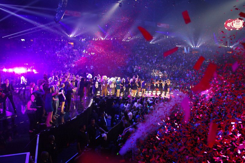Taylor Swift — September 22 - iHeartRadio Music Festival — photo 283