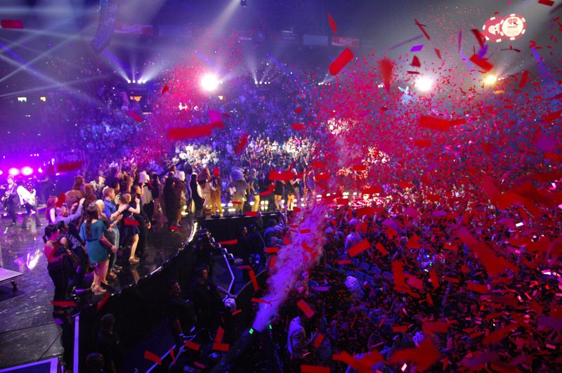 Taylor Swift — September 22 - iHeartRadio Music Festival — photo 284
