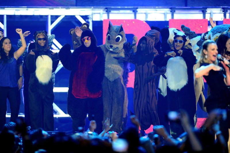 Taylor Swift — September 22 - iHeartRadio Music Festival — photo 302