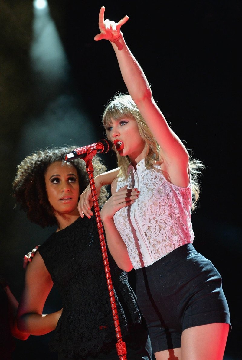 Taylor Swift — June 6 - CMA Music Festival — photo 62